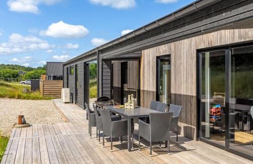 Sjølund Casa | Holiday Home Heidie - 600m from the sea by Interhome