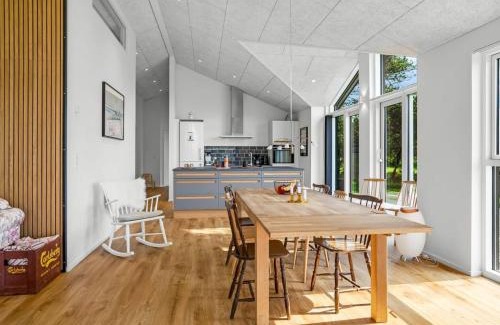 Nordost Casa | Holiday Home Hildegardt - 150m from the sea by Interhome