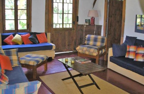 Leon Casa | Holiday Home Hollebarde by Interhome
