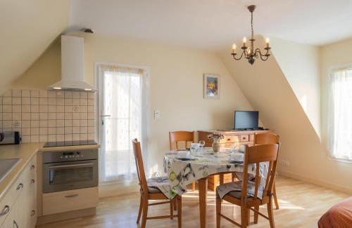 Le Pouldu Casa | Holiday Home Hortensias by Interhome