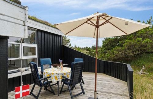 Saltum Casa | Holiday Home Hrefna - 500m from the sea by Interhome