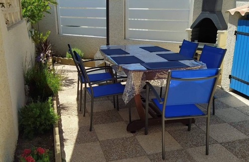 Port-la-Nouvelle Casa | holiday home in residential area near the sea