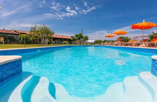 Puntone Casa | Holiday Home I Girasoli by Interhome