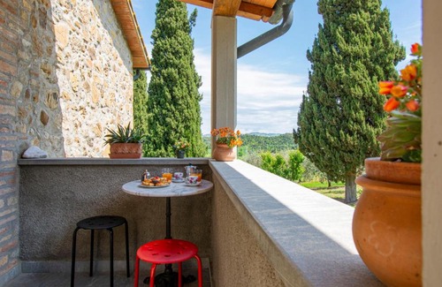 Pomarance Casa | Holiday Home Il Sorbo by Interhome