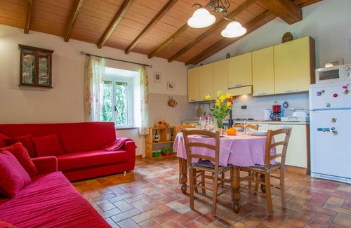 Pomarance Casa | Holiday Home Il Sorbo by Interhome