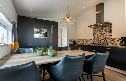 't Rooth Casa | Holiday Home in Bemelen Near Nature Reserve