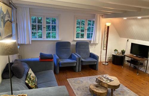 Bergen Casa | Holiday Home in Bergen near the Beach