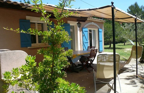 Buisson Casa | Casa en Buisson con Piscina Privada