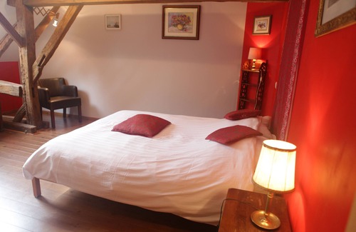 Seloignes Cabaña | Casa de vacaciones en CHIMAY, barbacoa, JACUZZI, 4 dormitorios, 8 personas, naturaleza