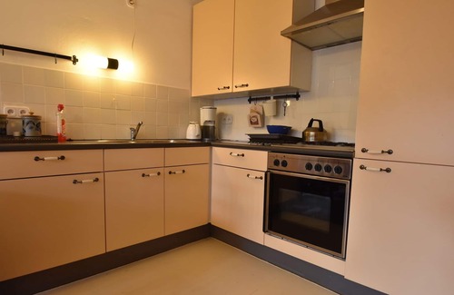 Zlata Olesnice Apartamento | Apartamento moderno en Zlata Olesnice con sauna