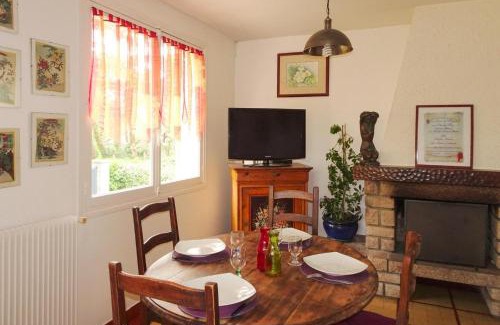 Denneville Casa | Holiday Home in Denneville near Sandy Beach