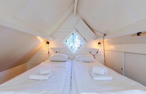 Domburg Casa | Holiday Home in Domburg near the Beach