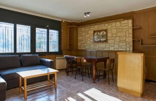 Esparraguera Casa | Holidays Domus Iano