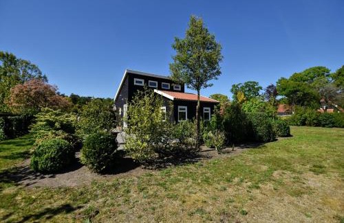 Eerbeek Casa | Holiday Home in Eerbeek near Veluwe