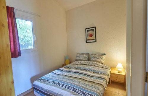 Mauroux Casa | Holiday Home in France with Private Terrace