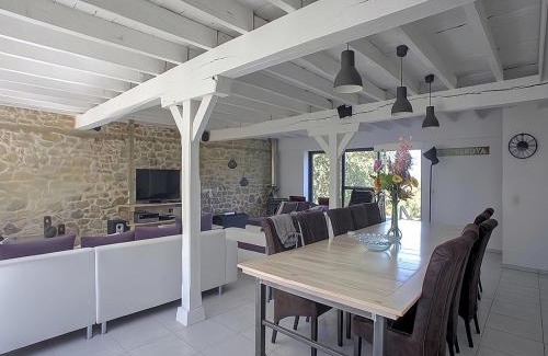 Gourdon Casa | Holiday Home in France with Huge Private Garden