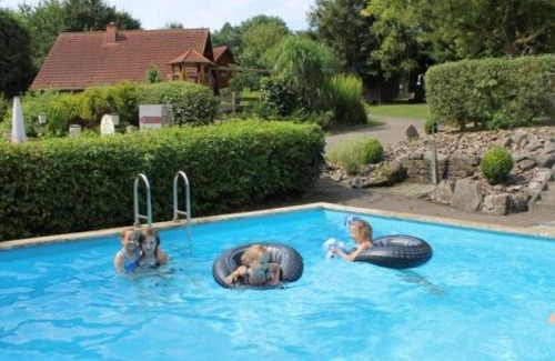 Bellersen Apartamento | Holiday Home in Germany with Garden Terrace
