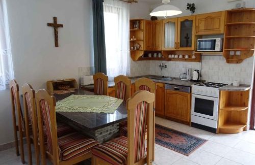 Balatonmariafurdo Casa | Holiday home in Balatonmariafürdo 19326