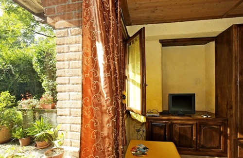 Rancio Valcuvia Apartamento | Viviendas en un antiguo molino del siglo 18. Siglo. Con 10 000 metros cuadrados de terreno y piscina
