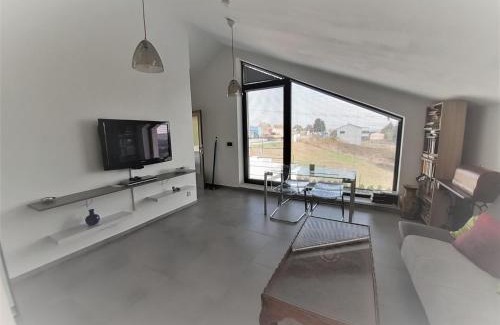 Lany Casa | Holiday Home in Kladno with Private Pool