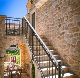 Kremena Casa | Holiday home in Klek 6275