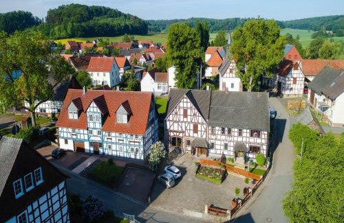 Ober-Waroldern Casa | Holiday home in ldernTwistetal-Oberwaro with sauna