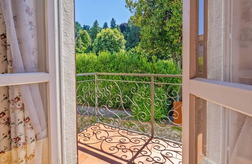 Meina Casa | Casa Vacacional en Meina con Vista al Lago