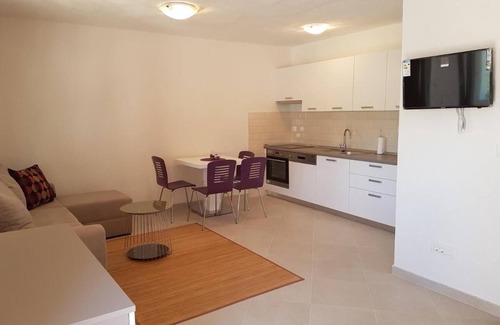 Cove Makarac (Milna) Casa | Casa de vacaciones en Milna con Terraza, Acondicionador, WIFI, Lavadora (5123-1)