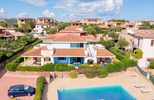 Monte Petrosu Apartamento | Holiday home in Monte Petrosu 42788