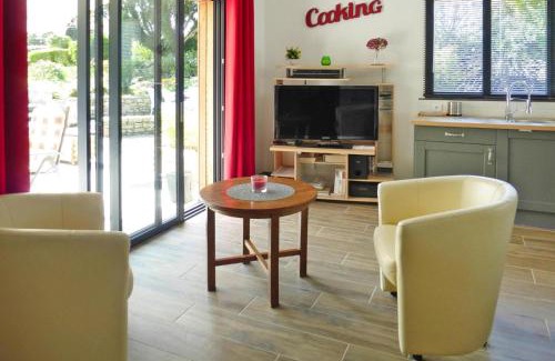 Vicq-sur-Mer Casa | Holiday Home in Normandy near Sandy Beaches