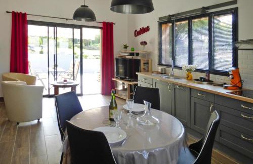 Vicq-sur-Mer Casa | Holiday Home in Normandy near Sandy Beaches