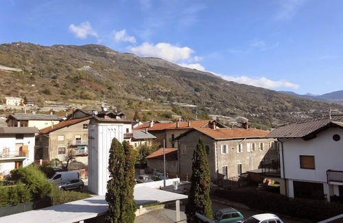 Nus Apartamento | Casa de vacaciones en Nus, centro del valle de Aosta