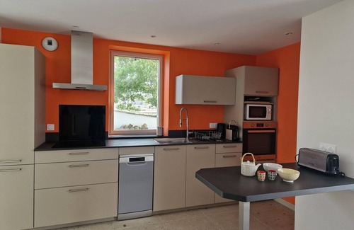 Plougasnou Casa | Small premium cottage, a nugget by the sea