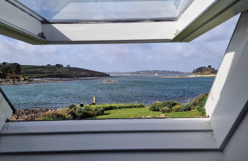 Plougasnou Casa | Small premium cottage, a nugget by the sea