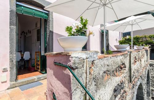 Santa Tecla Casa | Holiday Home in Santa Tecla near Etna Beach