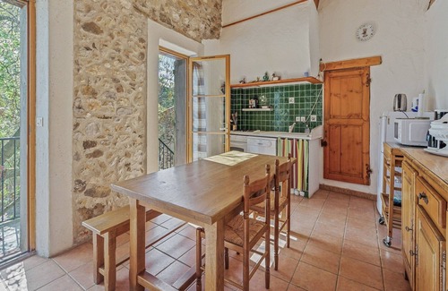 Tautavel Casa | Acogedora casa de vacaciones en Tautavel con balcón