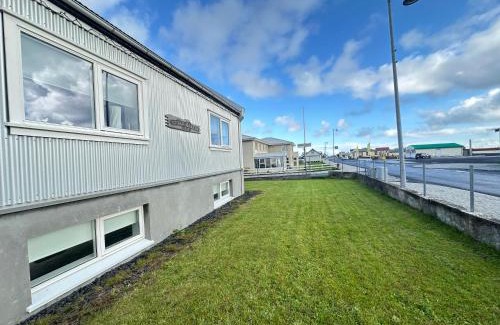 Eyrarbakki Casa | Holiday Home in town Eyrarbakki South of Iceland - Birta Rentals