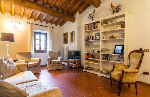 Orciatico Casa | Holiday Home in Tuscany with Pool