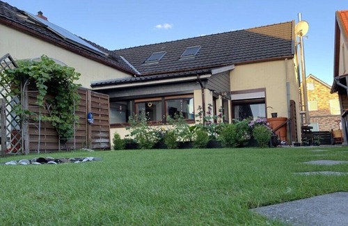 Varel Casa | Holiday home in Varel with swimming pool