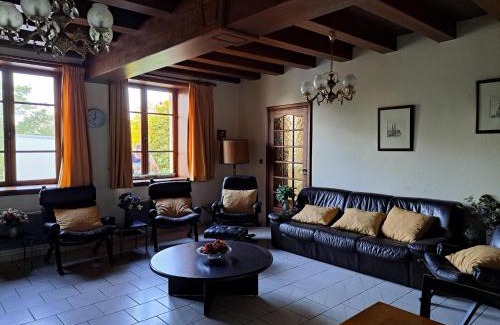 Vieure Casa | Holiday Home in Vieure near Lake and Garden