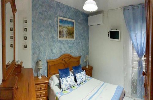 Villamiel Casa | Holiday Home in Villamiel with Mountain Views, cleaning included