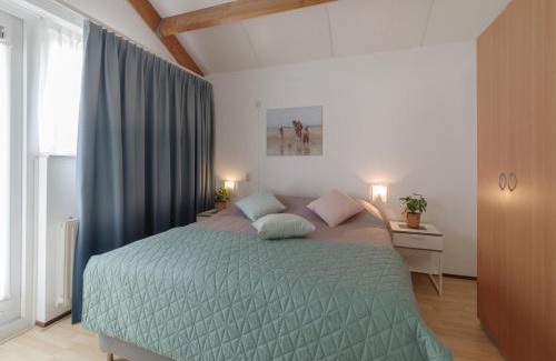 Wemeldinge Casa | Holiday Home in Zeeland with Garden Terrace