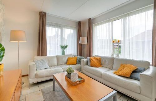 Zeewolde Casa | Holiday Home in Zeewolde near Forest