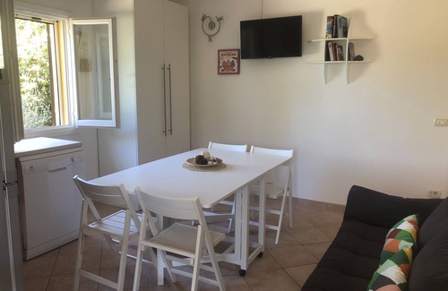 Lacona Casa | Casa de vacaciones "Villetta Lampone" con Wi-Fi, aire acondicionado, jardín y terraza
