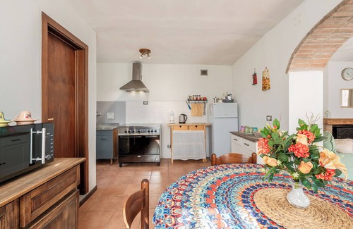 Chiesina Uzzanese Casa | Casa de vacaciones 'Casa Simi -' con jardín privado, Wi-Fi y aire acondicionado