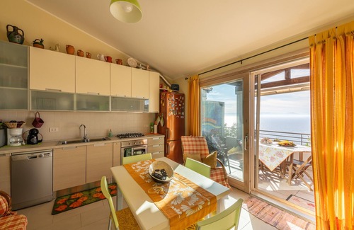 Terra Mala Casa | Casa de vacaciones 'Casa Ricale' con vistas al mar, Wi-Fi y aire acondicionado