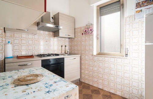 Siniscola Casa | Casa de vacaciones 'Gungui' con terraza privada, jardín compartido y aire acondicionado.