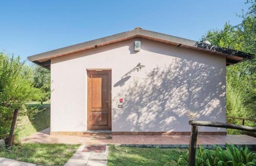 Vicopelago Casa | Holiday Home Villetta Cerchia by Interhome