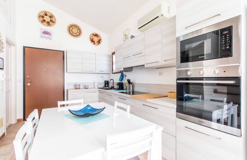 San Pietro a Mare Casa | Casa de vacaciones Carlotta junto a la playa con jardín y Wi-Fi