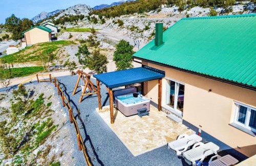 Karlobag Casa | Holiday Home Iva by Interhome